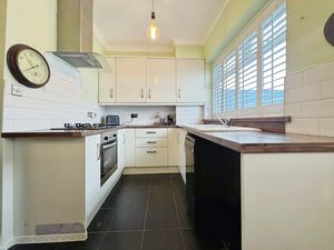 Photo 9- click for photo gallery